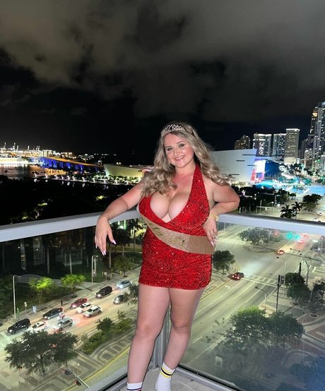 Abby J beautiful star pic