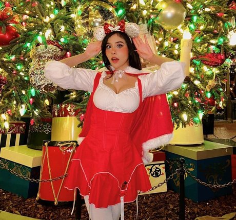 Neeko sexy pornstar pictures