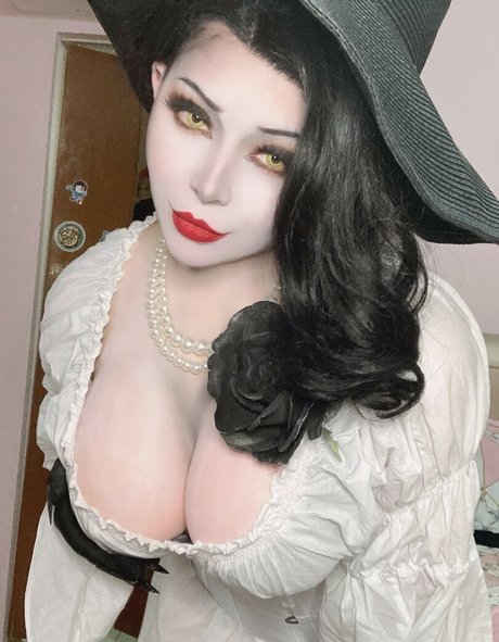 natylikespizza nice model picture