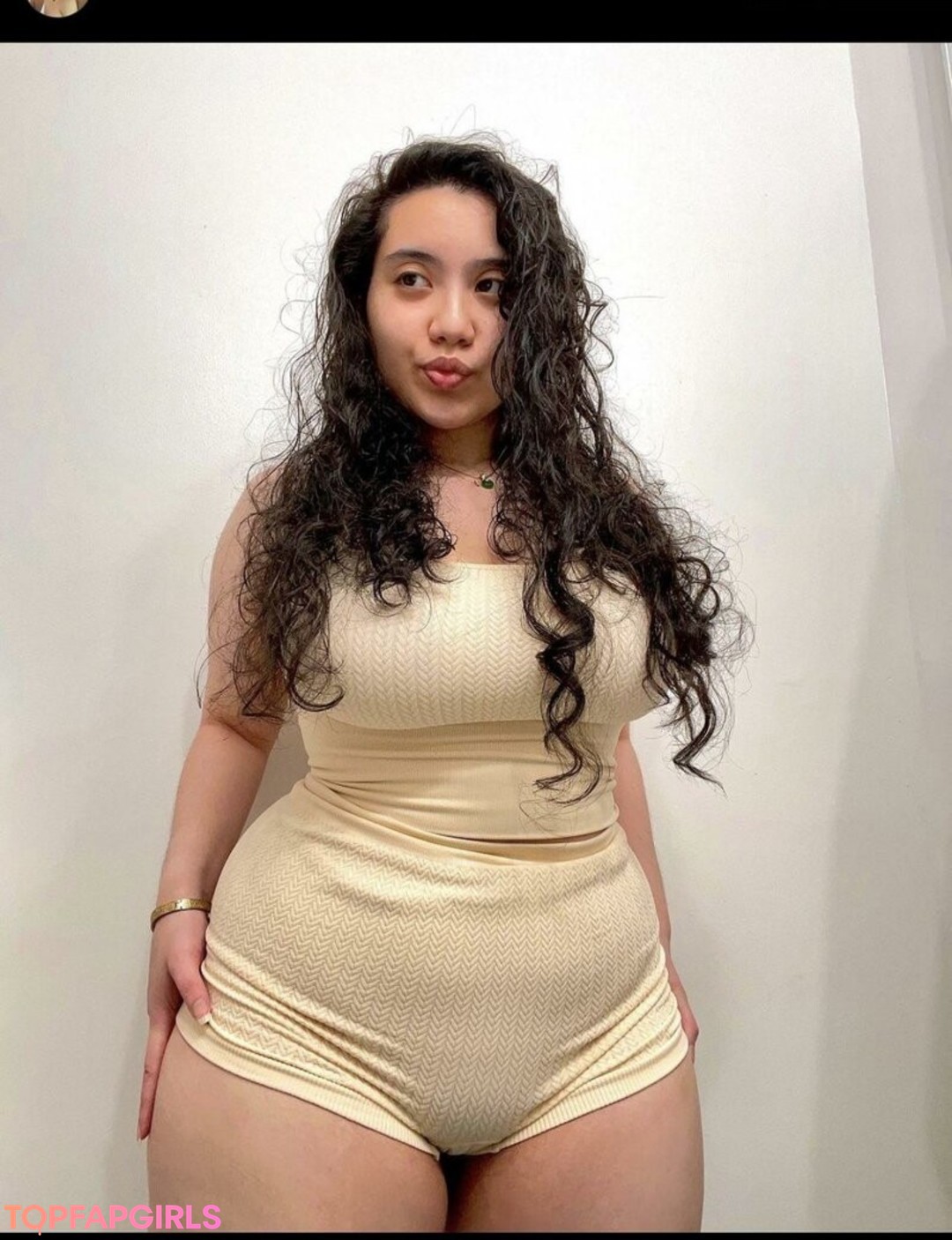 iokalissa star hot images