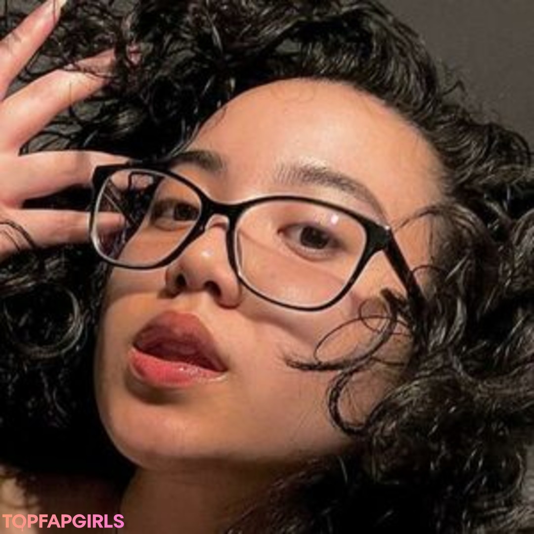 iokalissa beautiful model pic