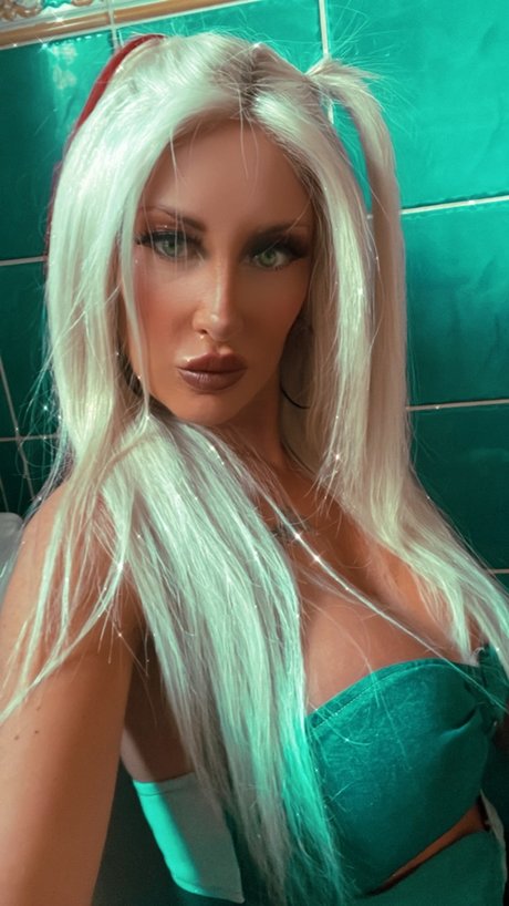 Nikki Valentino adult star photos