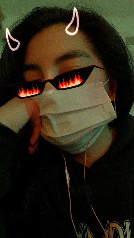 Petite Carnade pornographic actress photos