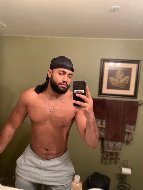 Pharaoh Papi pornographic star pics