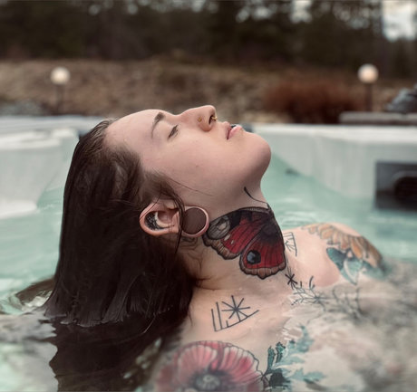 Radical Reb trans valkyrie exclusive star picture