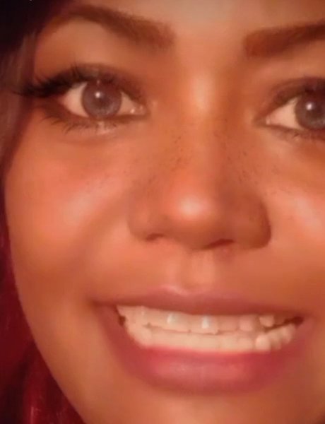 LA VIDA ES RICA_ model nudes pic