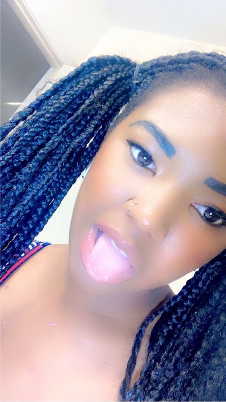 Ashanti Harris art star images