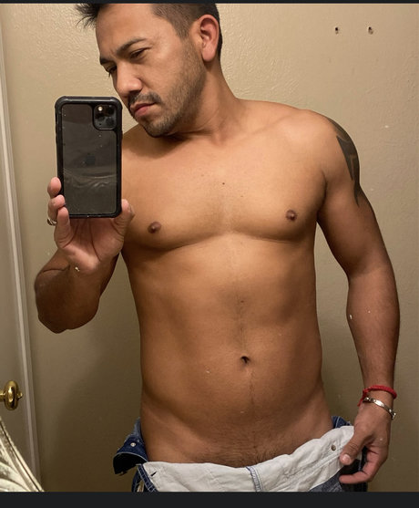 Rigoberto nudes model galleries