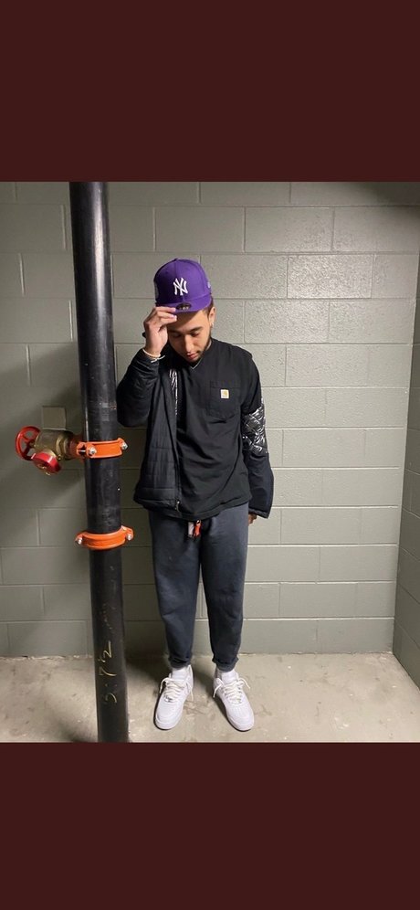 TheyluvRichie pornstar sexy pictures