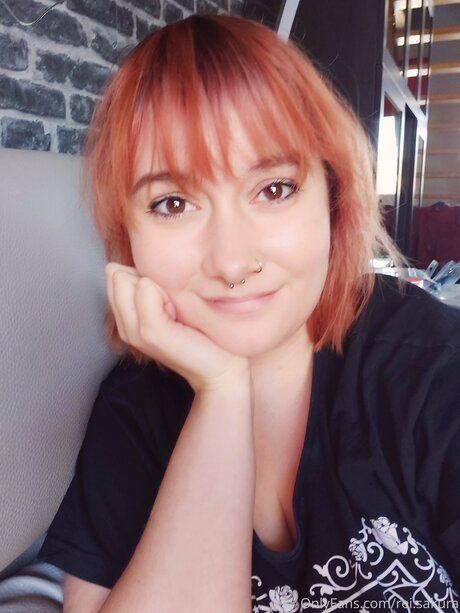 Rei Sakura pretty actress photos