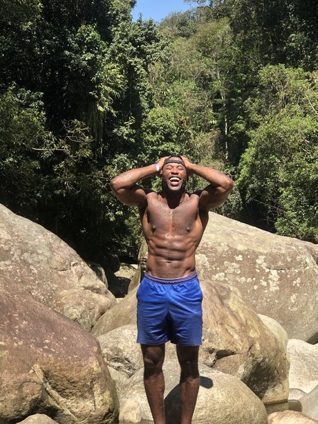 Raphael Neves Crossfit sexy actress photo