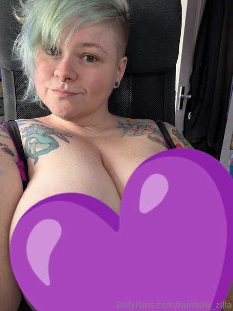 Rainbow Zilla hot model images