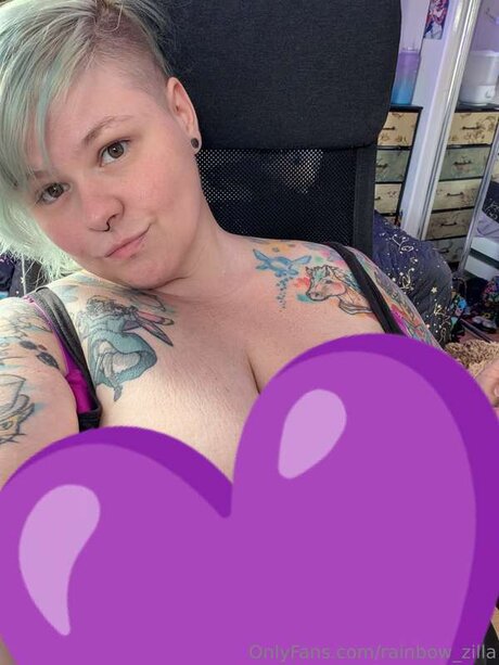 Rainbow Zilla naked star galleries