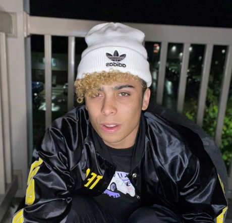 Marcus Y erotic model gallery