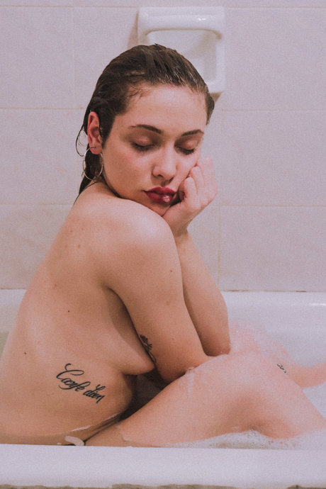 Milagros Katia sexy actress picture