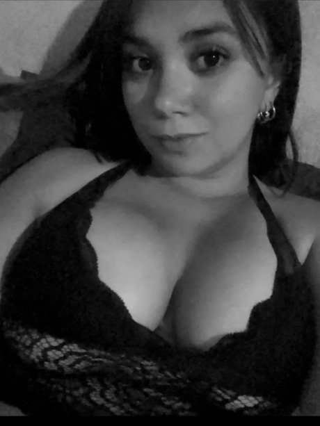 Roro Laady adult star images