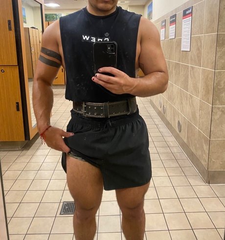 Roman Grey pretty pornstar image