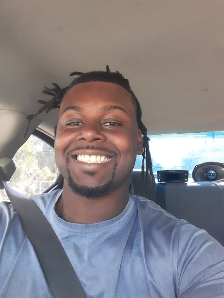 Robinsonwrld naked star photo