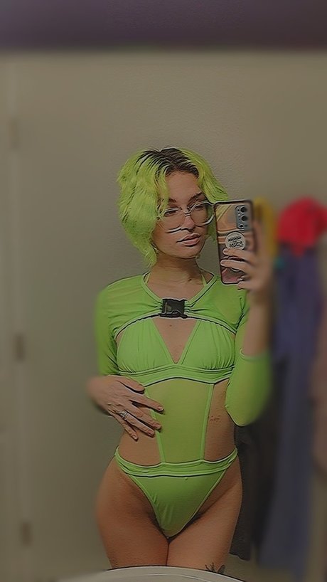 Mart is a_ xxx model image