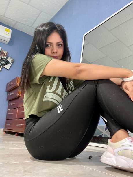 Andrea A star naked gallery