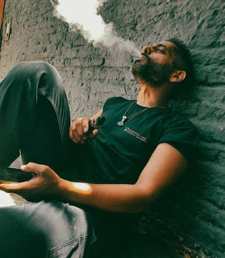 MAXI Ezequiel adult model picture