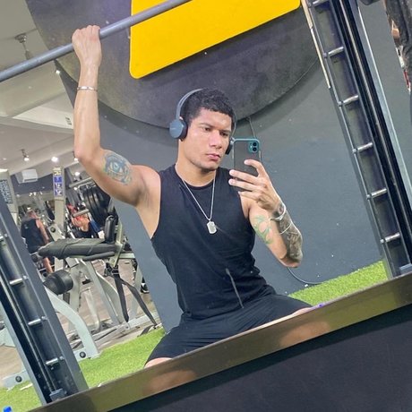 Blake Summers model exclusive pics