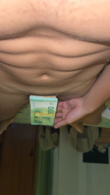 Master Ca h Maker naked model images