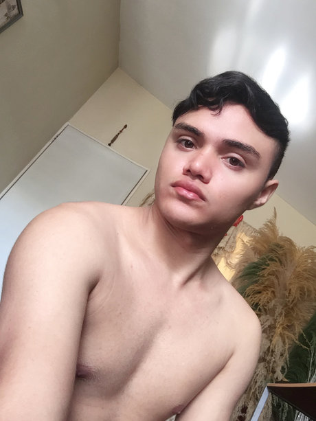 BearHunterVzla model exclusive galleries