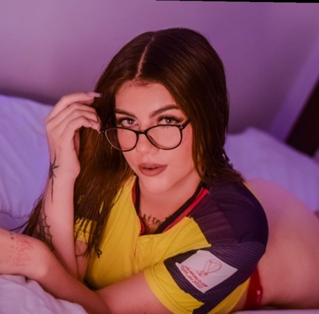 Blanquita hot star pretty image