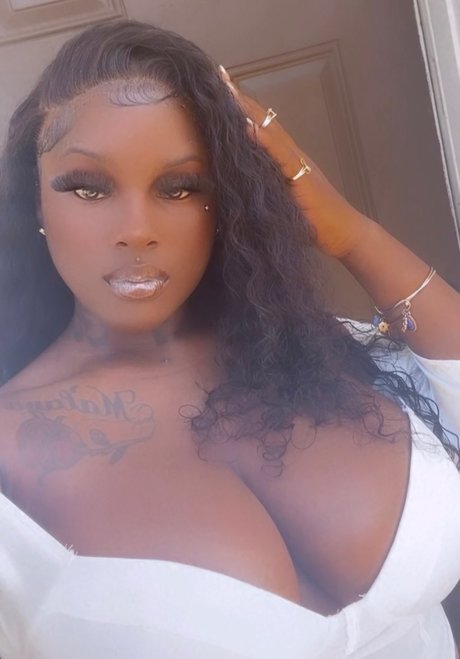 NastyPrettyFreakHo Named C Mami_ beautiful actress photo