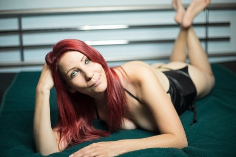 Beautiful Missy pornstar free galleries