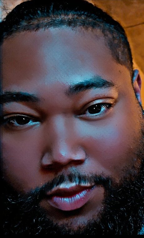 Bleu3 model high quality photo