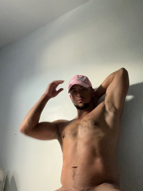 GIO model nude photos