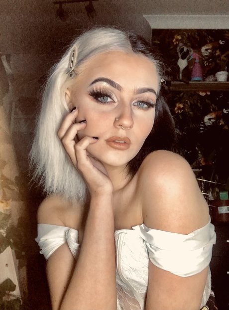 Mayobaby star beautiful photos