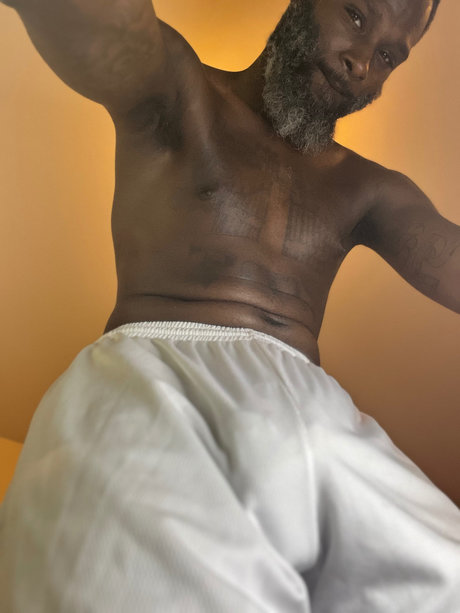 Max Sterling star nude archive