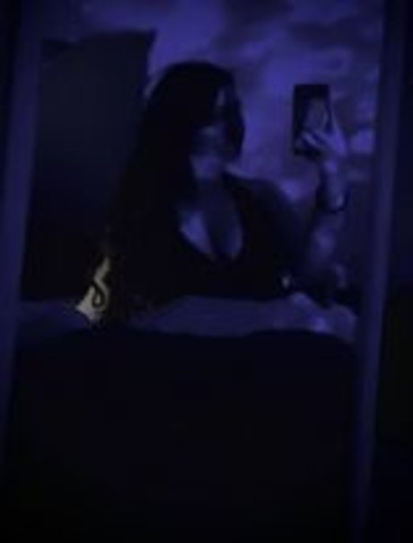 Melodi exclusive star photo