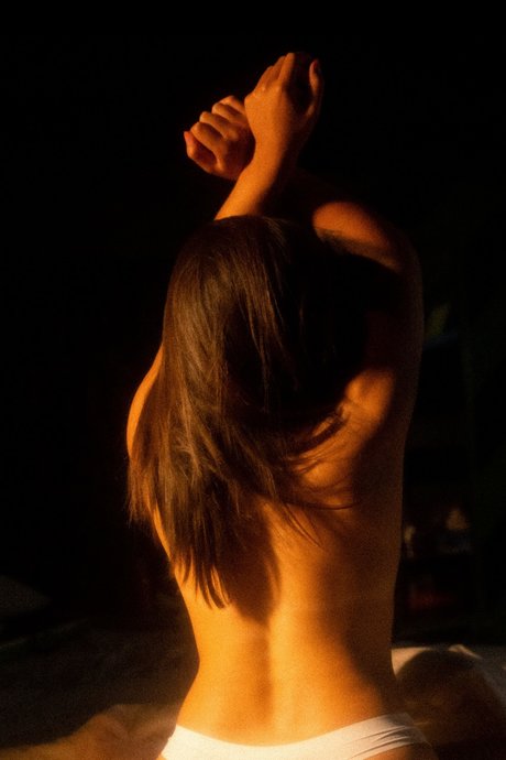 Melek hot star picture