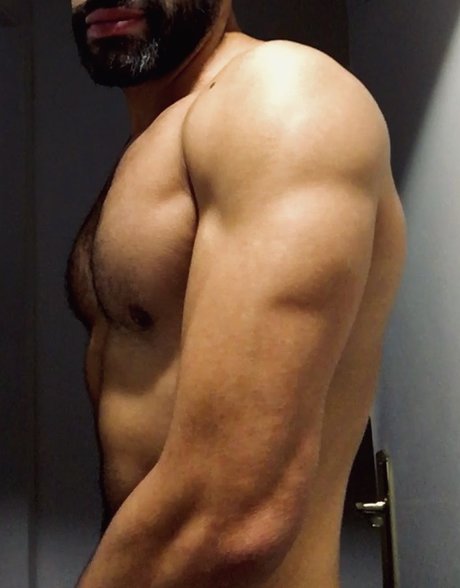 Meithan actress photos