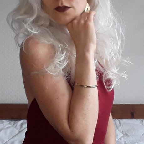 Meghan Frost high quality star pics