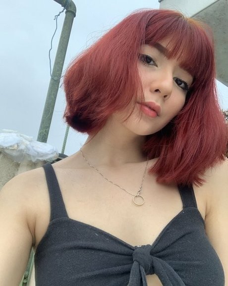 Tayhuhu model best pic