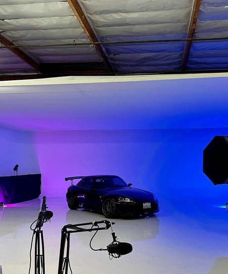 Mae Col nude model galleries