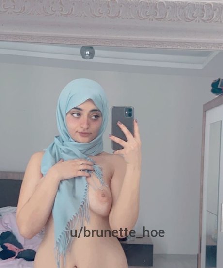 Celine Cinnamon exclusive star galleries