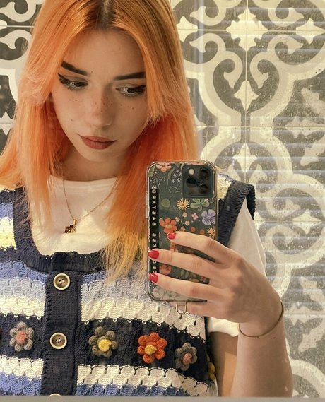 shelbygraces star exclusive img