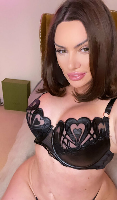 ts brooklyn xxx pornstar galleries