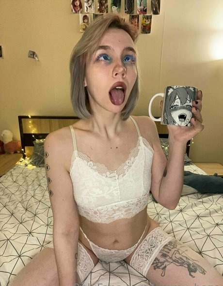 hottiegirlme nice actress pictures