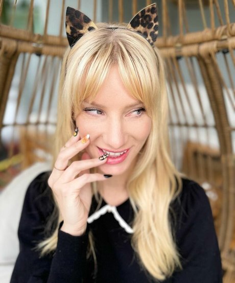 Heather Morris free star picture