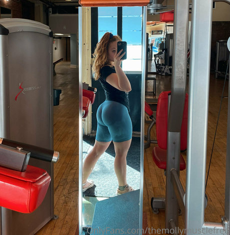 themollymuscle star pretty pic