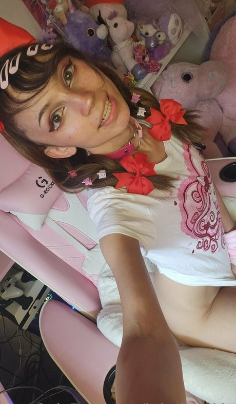 Krissipookie pornstar high quality images