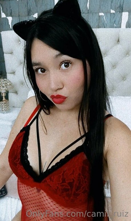 camii ruiz pretty model pics