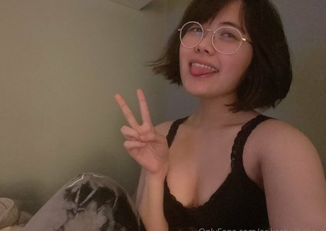 Erikasbulbasaur art star gallery